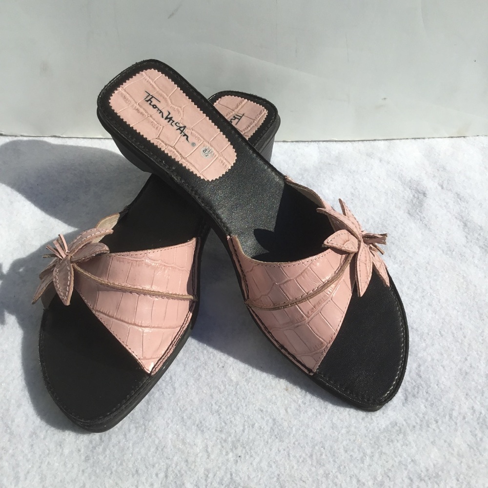 Thom Mccan pink flower sandal 8.5